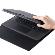画像をギャラリービューアに読み込む, 【2025年度】Surface Pro 9/Pro 10 ソフトレザーケース フリーアングル タッチペン収納 キーボード対応
